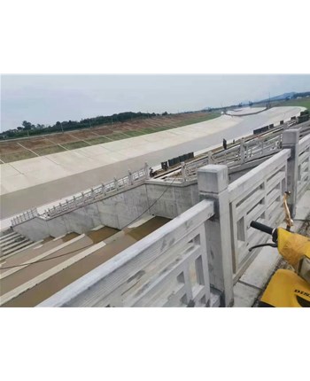 燈光橋梁護欄的性能特點
