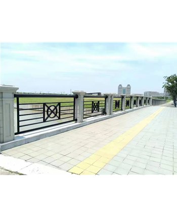 什么是燈光橋梁護欄